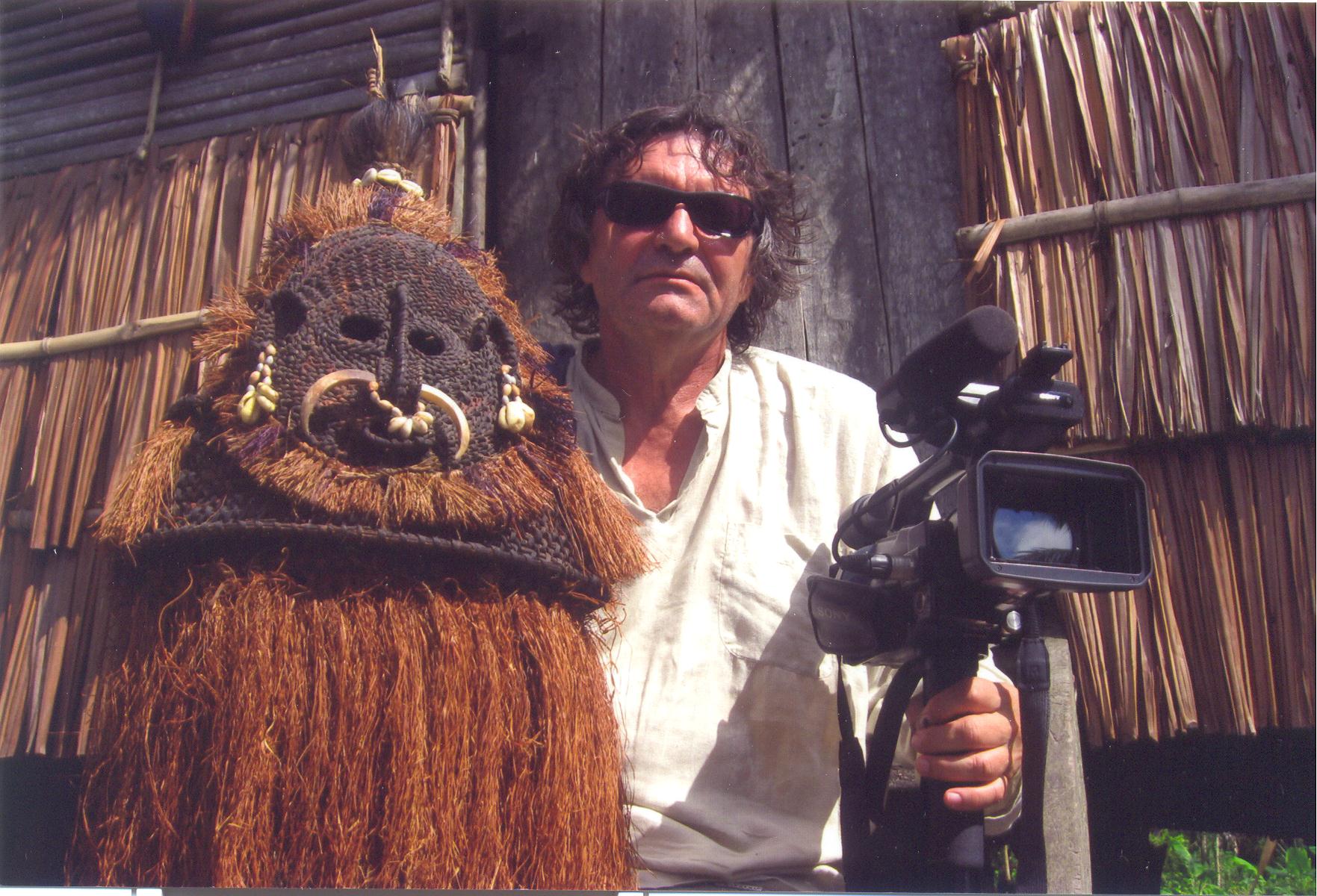 Papua New Guinea — Sepik mask ritual